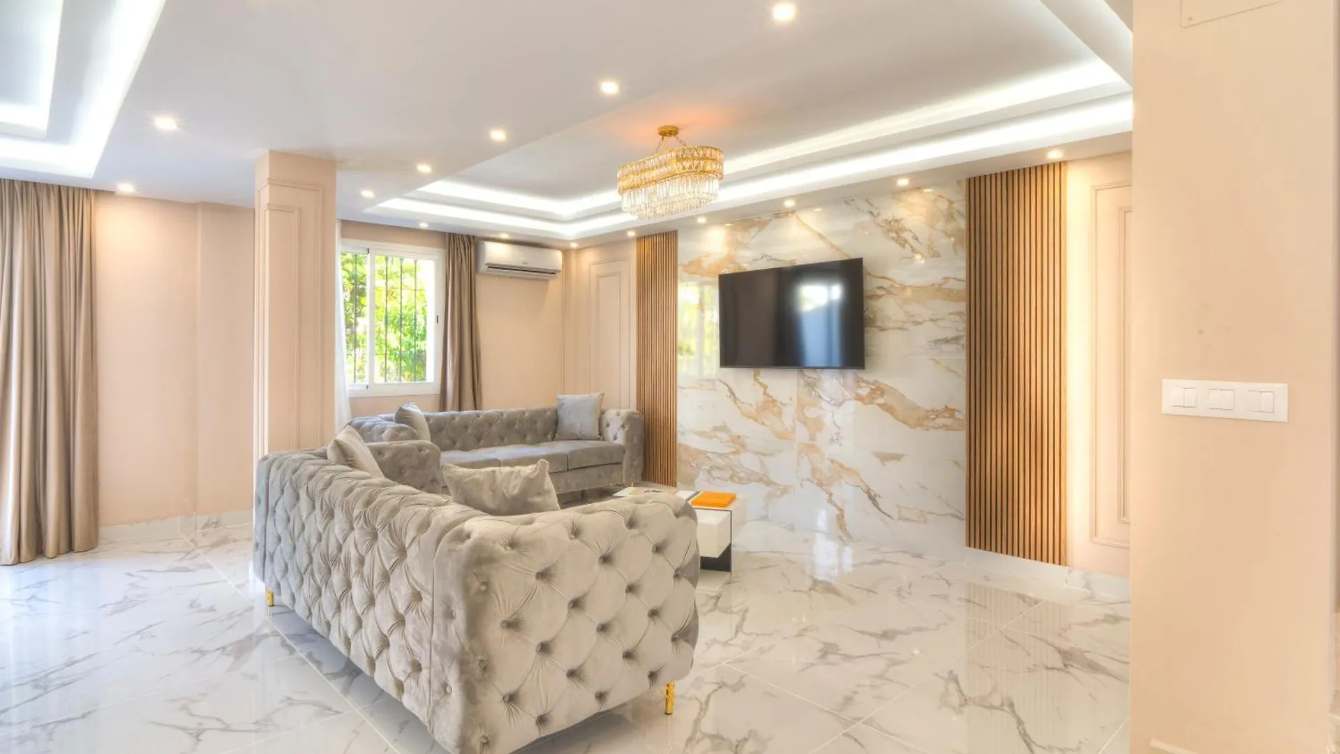 Serenity Luxury , Puerto Banus Marbella